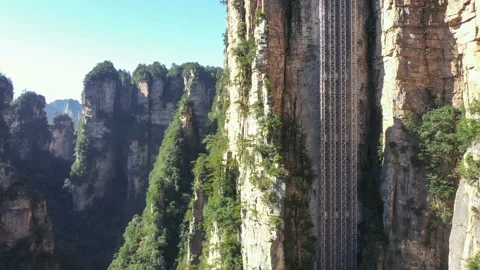 Bailong elevator of Zhangjiajie 動画素材 122018575