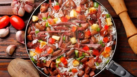 Baio de Dois in a rustic pot, a typical dish of Brazilian northeastern Stock-Footage 334354273