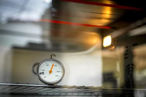 Bake oven thermometer tools, temperature of the oven - 180 C, electric oven i Stock Photos