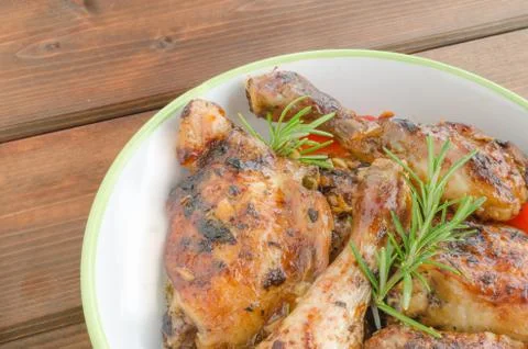 Baked chicken with thyme Foto stock
