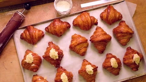 Baked croissants Video stock 157277297