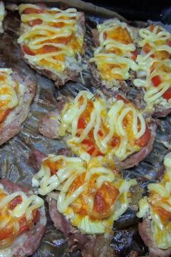 Baked meat with vegetables Stock Photos