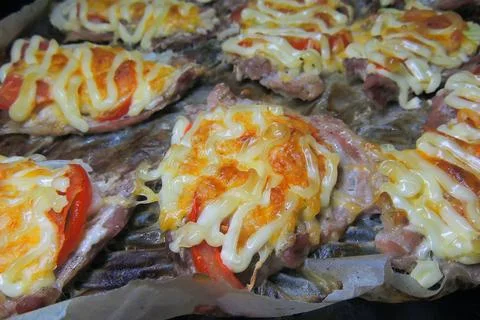 Baked meat with vegetables Foto stock