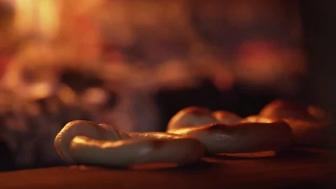 Bakeing pretzel Video stock 79771508