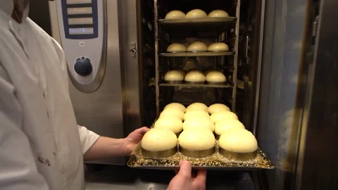 Baker Carrying A Tray Full Of Burger Buns Video stock 196168509