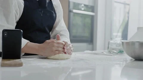 Baker Hands Knead Dough Making Shape of Bread. 動画素材 138014002
