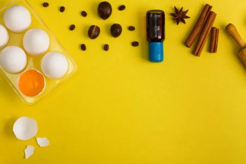 Baking background eggs spices kitchen tools Stock Photos