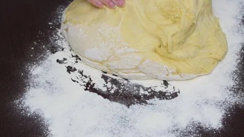 Baking for Christmas Easter Making homemade cruffin step by step, rolling yeast Stockbeeldmateriaal 321563357