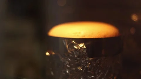 Baking Golden Biscuits in the Oven Vidéo 275146008