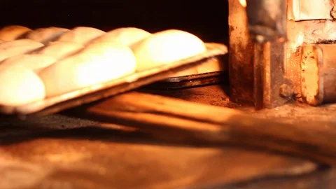 Baking hamburger bread - 02 스톡 동영상 130086202