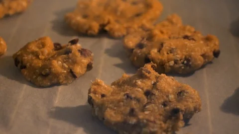 BAKING HAZELNUT COOKIES TIMELAPSE 4K 스톡 동영상 128552919