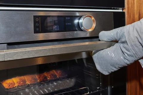 Baking at set temperature 170 C Stock Photos