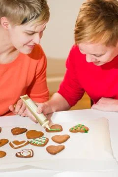 Baking together Stock-Fotos