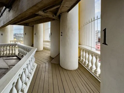 Balcony View with Numbered Columns in Cathedral of the Vladimir Icon Foto stock