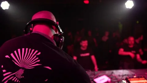 Bald underground hardcore DJ in action Video stock 232767080