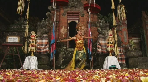 Bali 33 Dance Stock Footage 515825