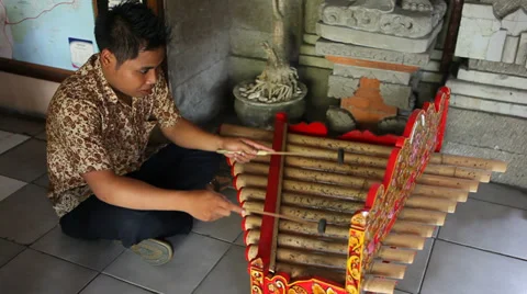 Bali busker. Editorial Stock Footage 34917895