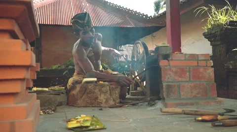 Balinese iron smith making tools traditional way in village, slide Stock Footage 68125967