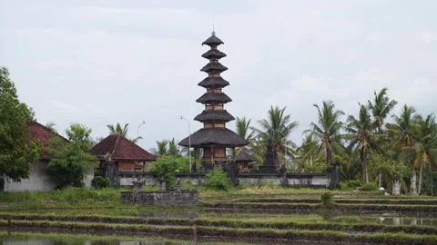 Balinese temple 2 스톡 동영상 264574081