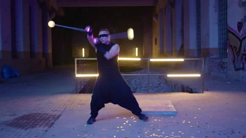 Ball Juggler - performs in an abandoned place at night 動画素材 281291915