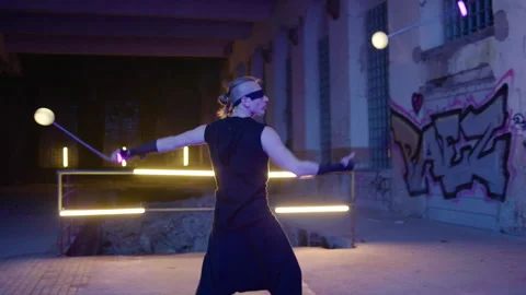 Ball Juggler - performs in an abandoned place at night 動画素材 281292535