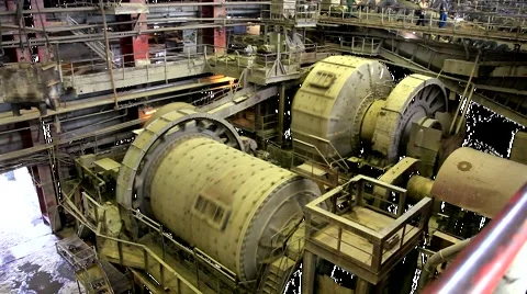 Ball milling process Stock Footage 6930402