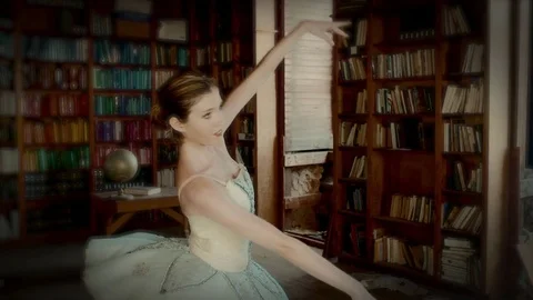 Ballerina performace 库存影片 70625092