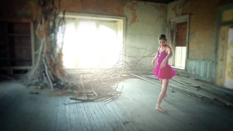 Ballerina performace 스톡 동영상 70625214