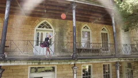 Ballerina performace 動画素材 71133218