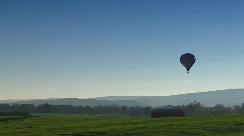 Balloon-Horses - Saturated Stock Footage 69529