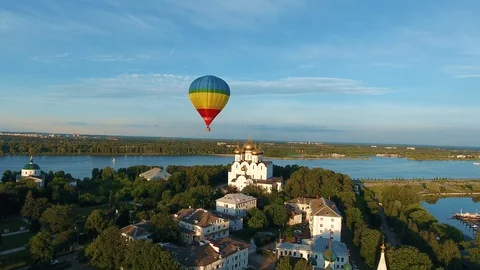 Balloon over the city Stock Footage 87932752