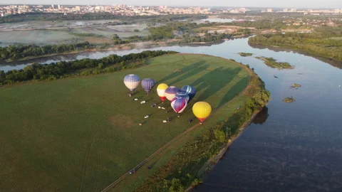 Balloon over the field Stock Footage 164699062