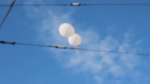 Balloon wire   sky background  celebration Vídeo Stock 107894737