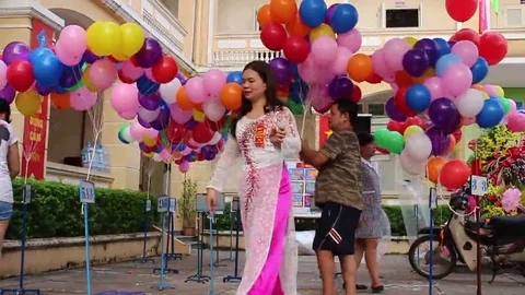 Balloons in schools Stock Footage 69186784