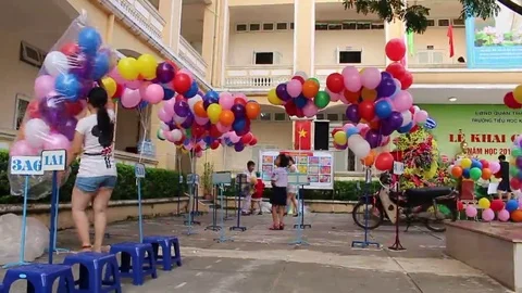Balloons in schools Stock Footage 69187821