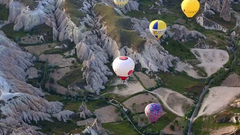 Balloons in the sky of Cappadocia Video stock 73150406