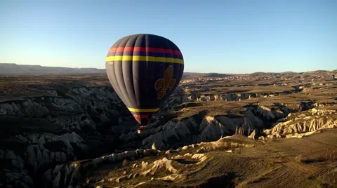 Baloon in Cappadocia Valley 動画素材 47137299
