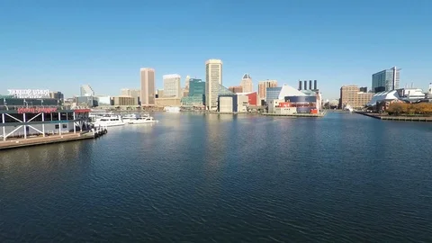 Baltimore MD Aerial, Inner Harbor Skyline 1 Vídeos de archivo 89504347