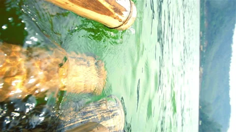 Bamboo with current dam 動画素材 48916945