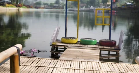 Bamboo pier Vídeo Stock 199805318