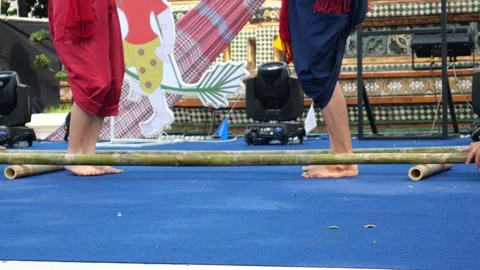 Bamboo pole dance performed in Temple during Songkran Festival Stock Footage 269185109
