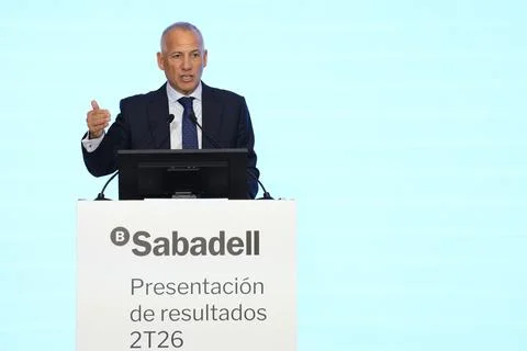 Banco Sabadell presents the figures of the second quarter of the year, Barcelona Stock Photos