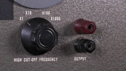 Band-pass filter adjustments Stock Footage 84004696