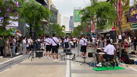 Band performs in Siam public square, Bangkok, Thailand Stock Footage 202298571