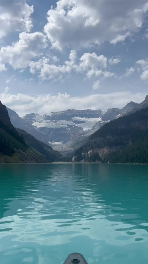 Banff Canada September 02 2024 Canoeing on Lake Louise in Banff National Park 動画素材 343195178