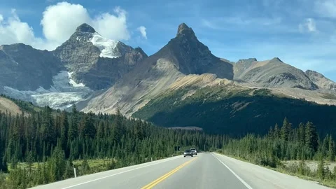 Banff Canada September 03 2024 Driving on Icefields Parkway to Columbia Icefield 動画素材 343325939