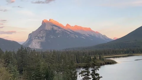 Banff Canada September 04 2024 Sunset at Vermilion Lake in Banff Stockbeeldmateriaal 344009232