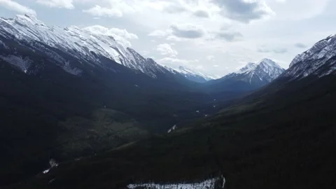 Banff Mountains 2 库存影片 188600926
