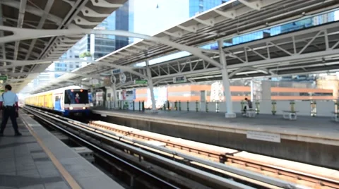 Bangkok Bts Skytrain At Phayathai Statio Stock Video Pond5 Bangkok Bts Skytrain At Phayathai Statio Stock Video Pond5