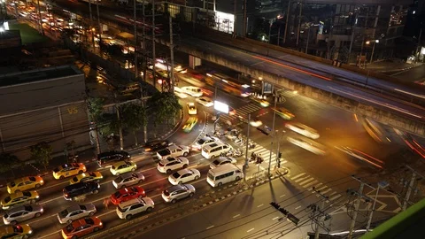 Bangkok road timelapes Stockbeeldmateriaal 89936175